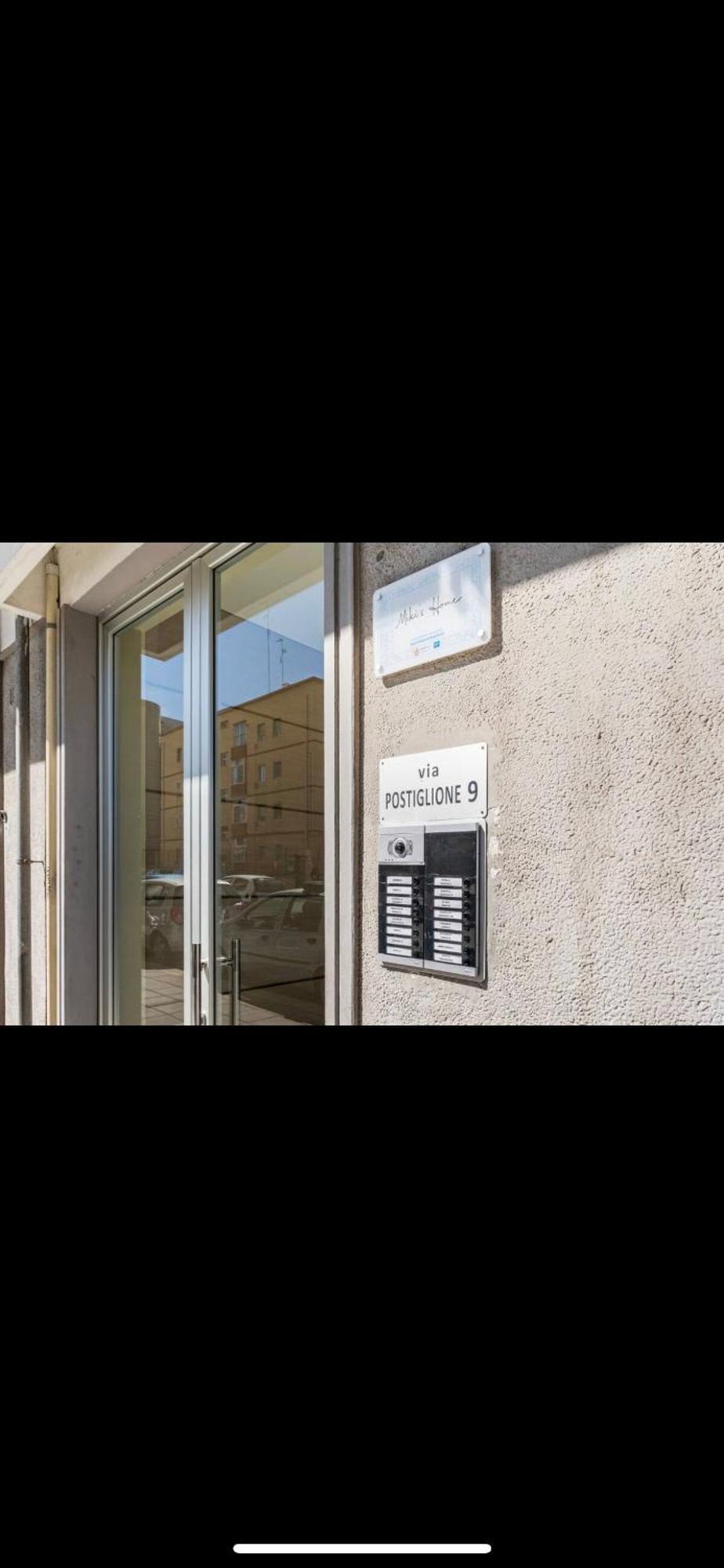 Miki'S Home - Central Rooms Bari Bagian luar foto